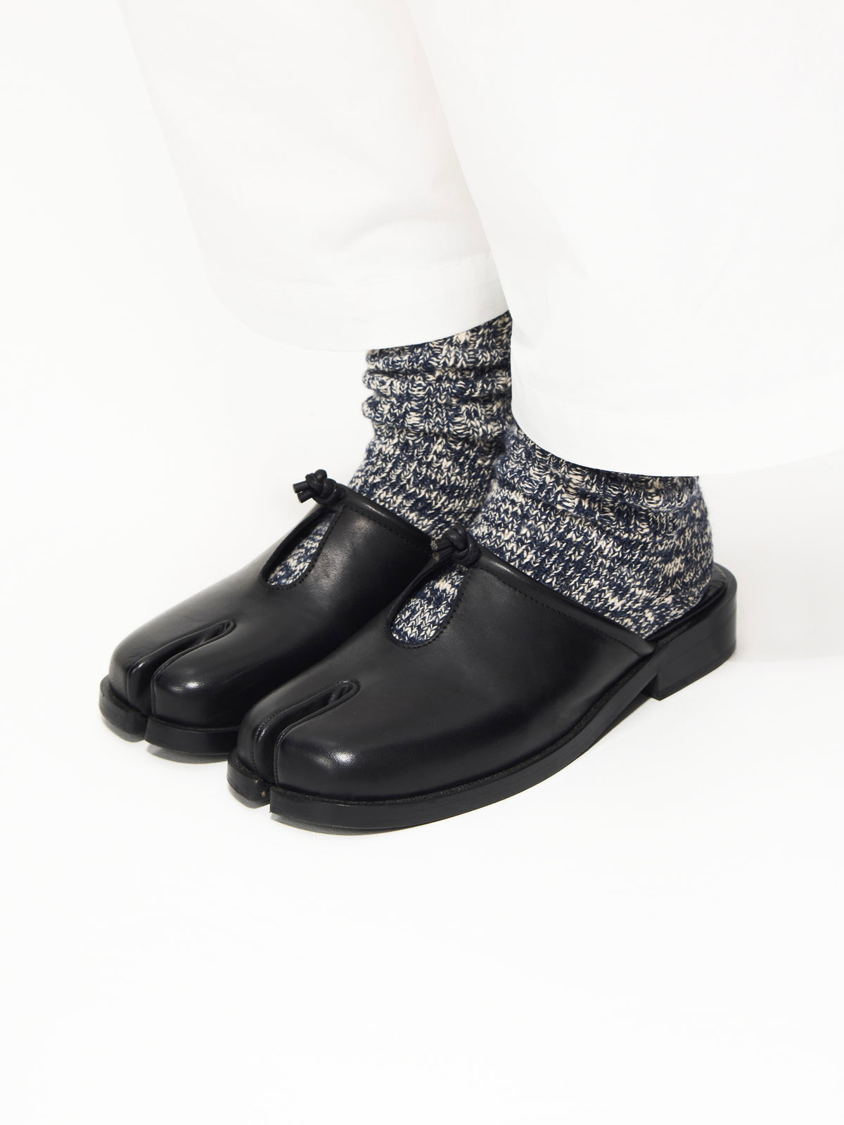 Mules Tabi en cuir de vachette - Noir
